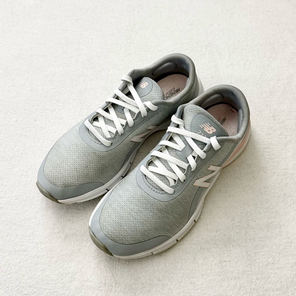New Balance 711v3 Gray and Pink Cross Training Sneakers - Picture 3 of 10